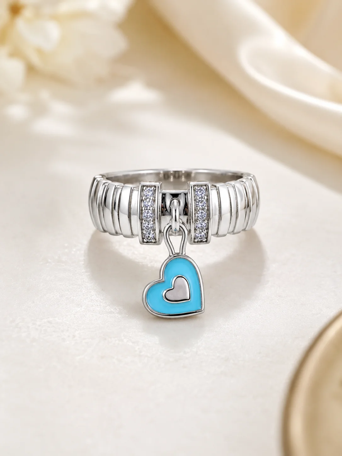 rivora-heart-charm-ring